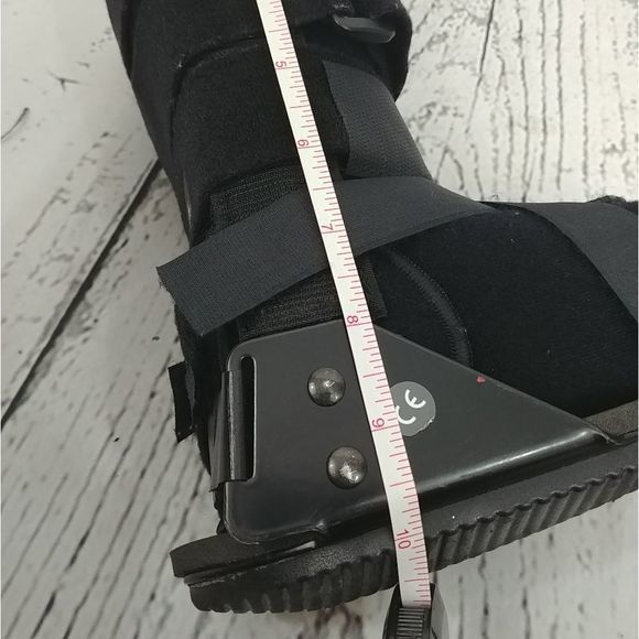 Breg‎ Wee Walker Orthopedic Toddler Walking Boot - Picture 2 of 9